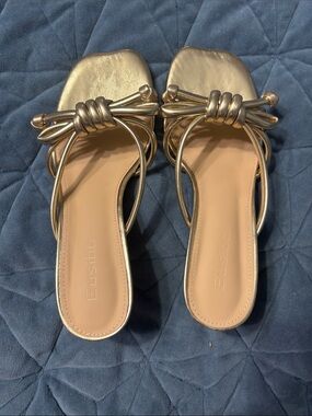 Gold Knot-Detail Slide in Heels